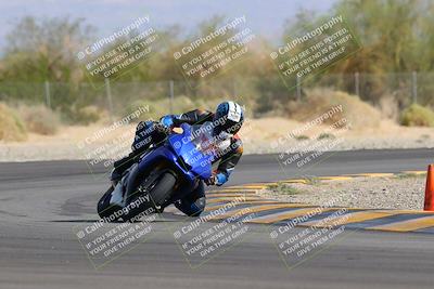 media/Nov-05-2022-SoCal Trackdays (Sat) [[f8d9b725ab]]/Turn 2 (1120am)/